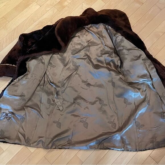 Vintage seal fur coat - Picture 2 of 10